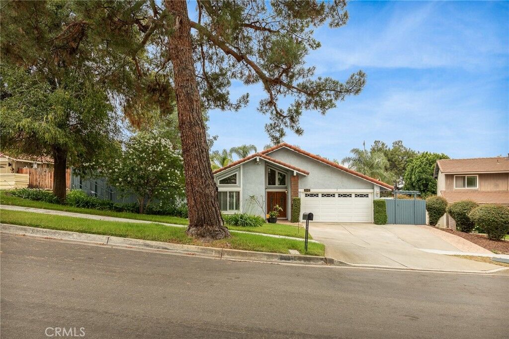 Property Photo:  1010 Cimarron Court  CA 92374 
