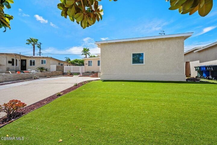 Property Photo:  26015 Crest Road  CA 90505 