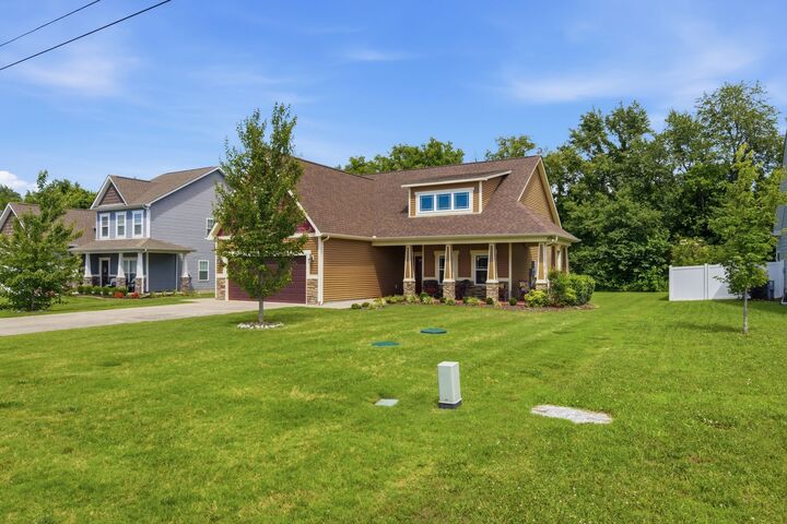 Property Photo:  640 Laurel Ln  TN 37127 