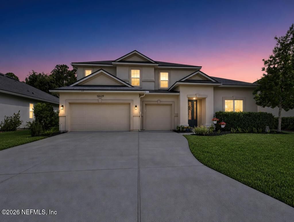 Property Photo: 12629 Julington Oaks Drive FL 32223