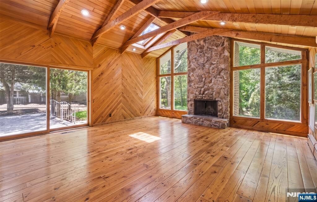 Property Photo:  25 Maria Drive  NJ 07642 