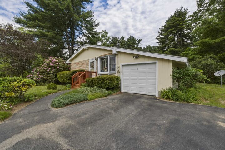 Property Photo: 9 Sylvan Way NH 03431