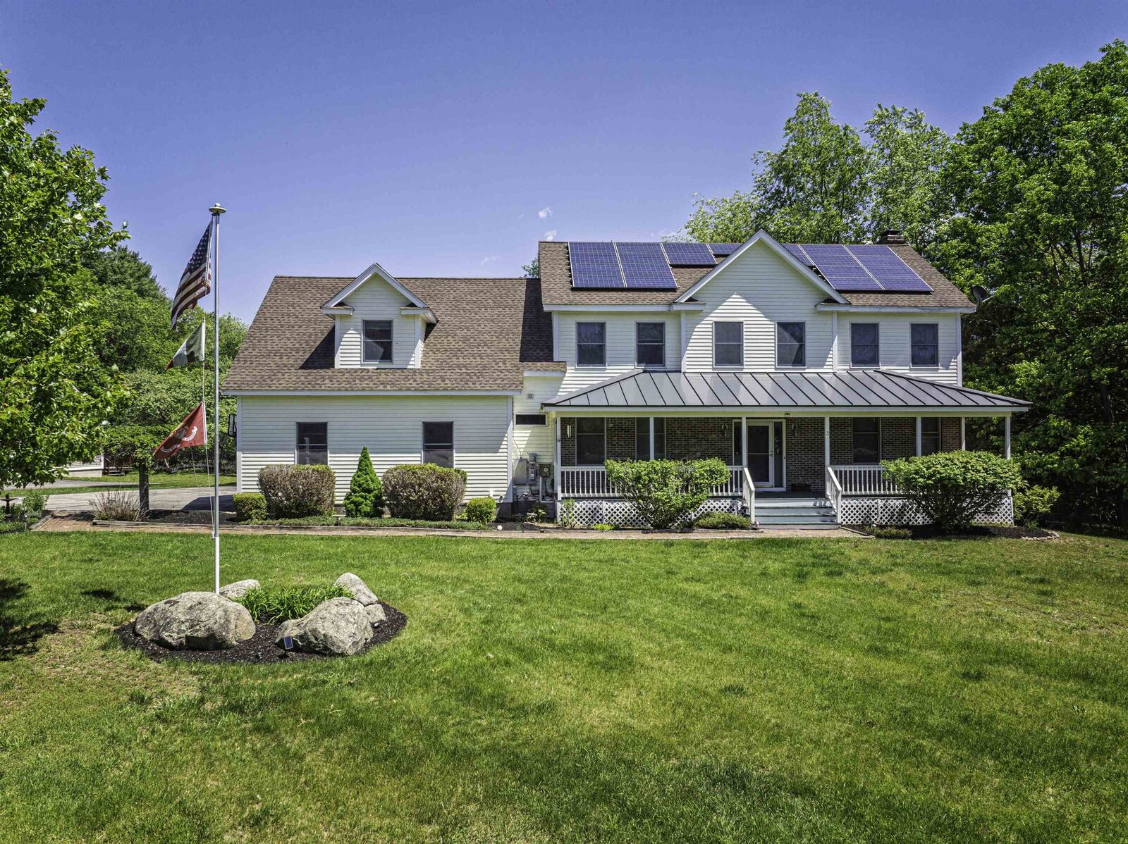 Property Photo: 3 Foxtail Ridge Road NH 03820
