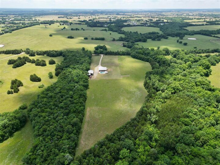 Property Photo:  1524 County Road 34520  TX 75486 
