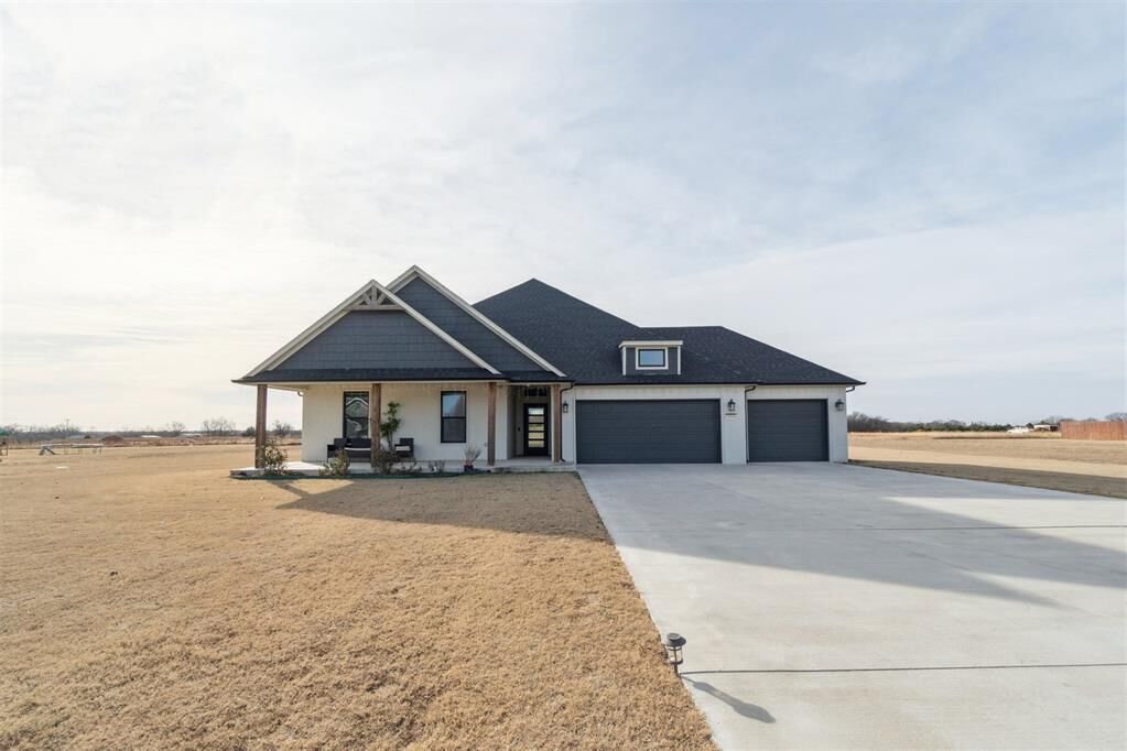 Property Photo:  24864 Norte Street  OK 73080 