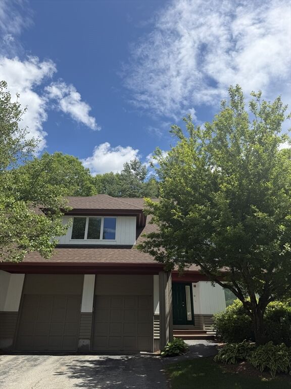 Property Photo: 14 Baldwin Dr 14 MA 02067