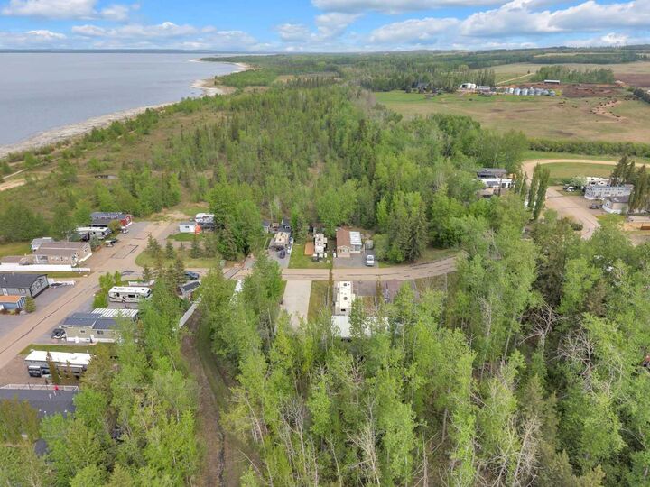 Property Photo: 41310 Range Road 282 29 AB T4L 2N3