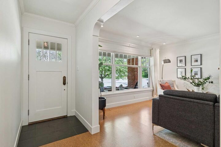 Property Photo: 3202 1 Street SW AB T2S 1R1