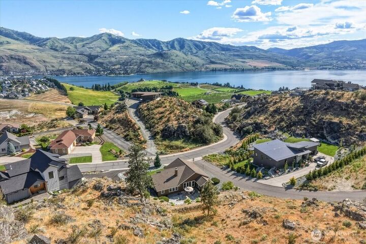 Property Photo: 345 Orchard View Drive WA 98816