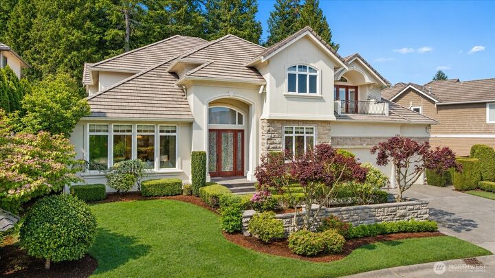 Property Photo:  8255  154th Avenue SE  WA 98059 