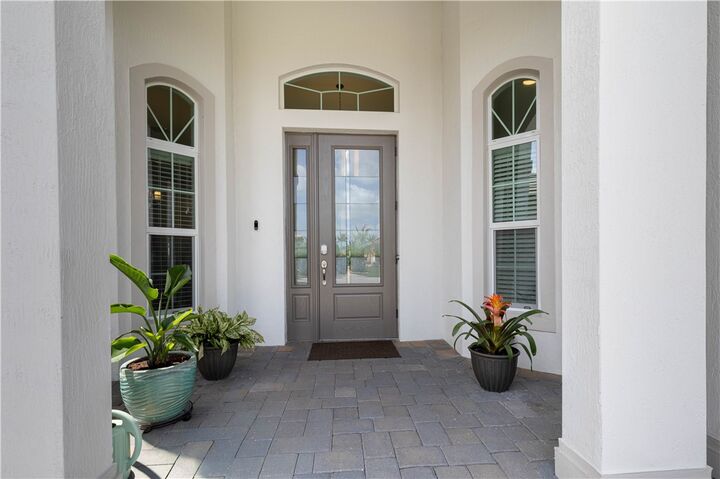 Property Photo:  8245 Halbert Lane  FL 32968 