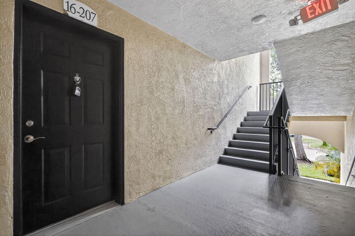 Property Photo: 15155 Michelangelo Boulevard 207 FL 33446