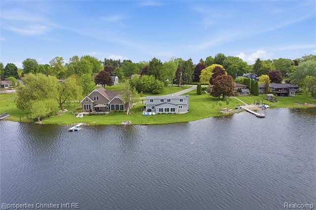 Property Photo:  6672 Seth Court  MI 48348 
