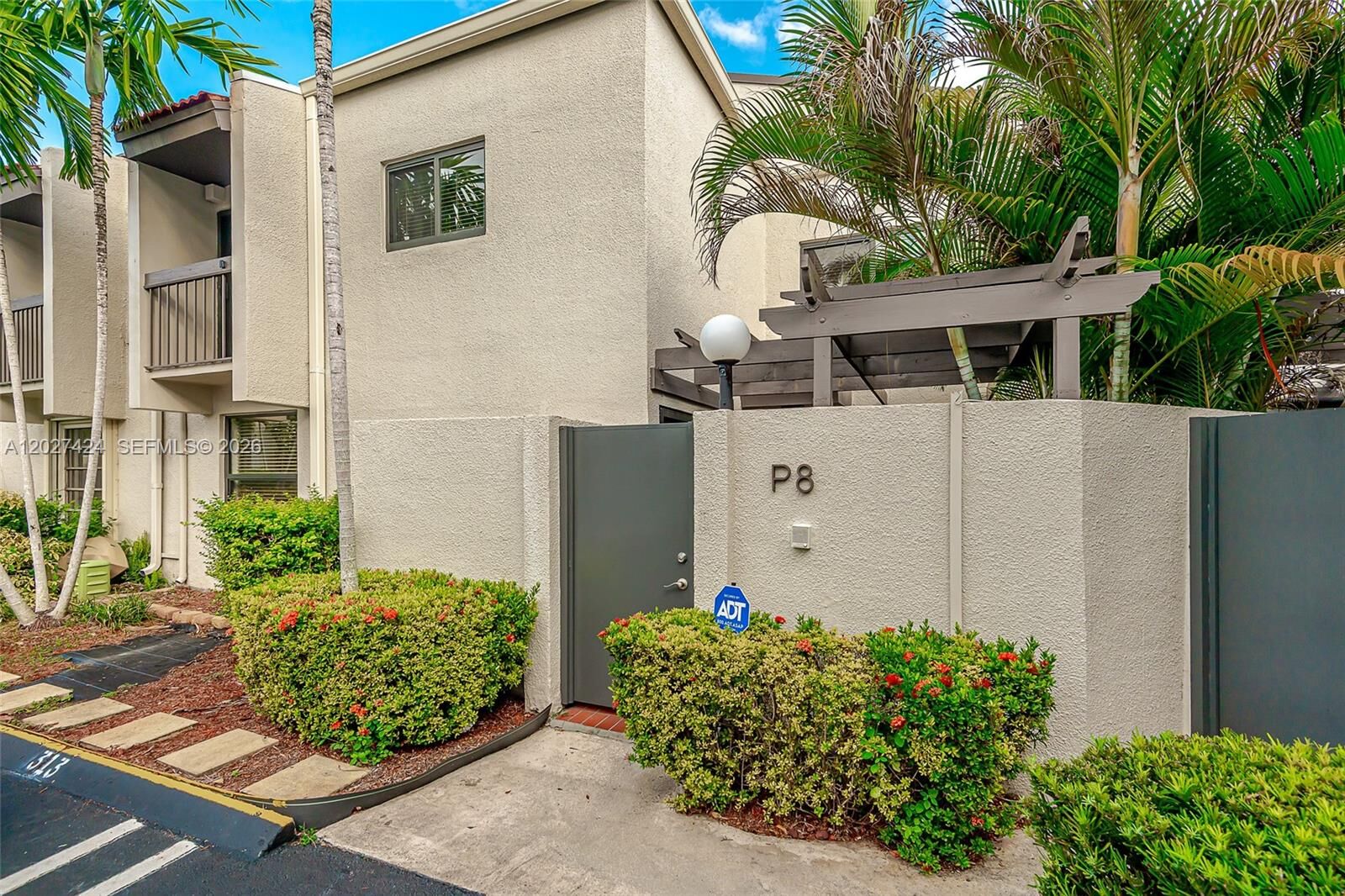 Property Photo: 4700 SW 67th Ave P8 FL 33155