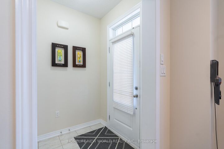 Property Photo: 35 Cinemark Avenue ON L6B 0W2