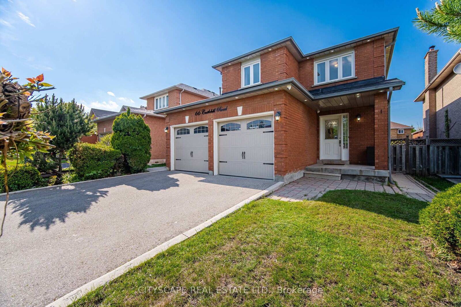Property Photo: 66 Castlehill Road ON L6X 4E1