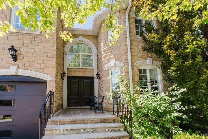 Property Photo: 46 El Dorado Street ON L4C 0G8