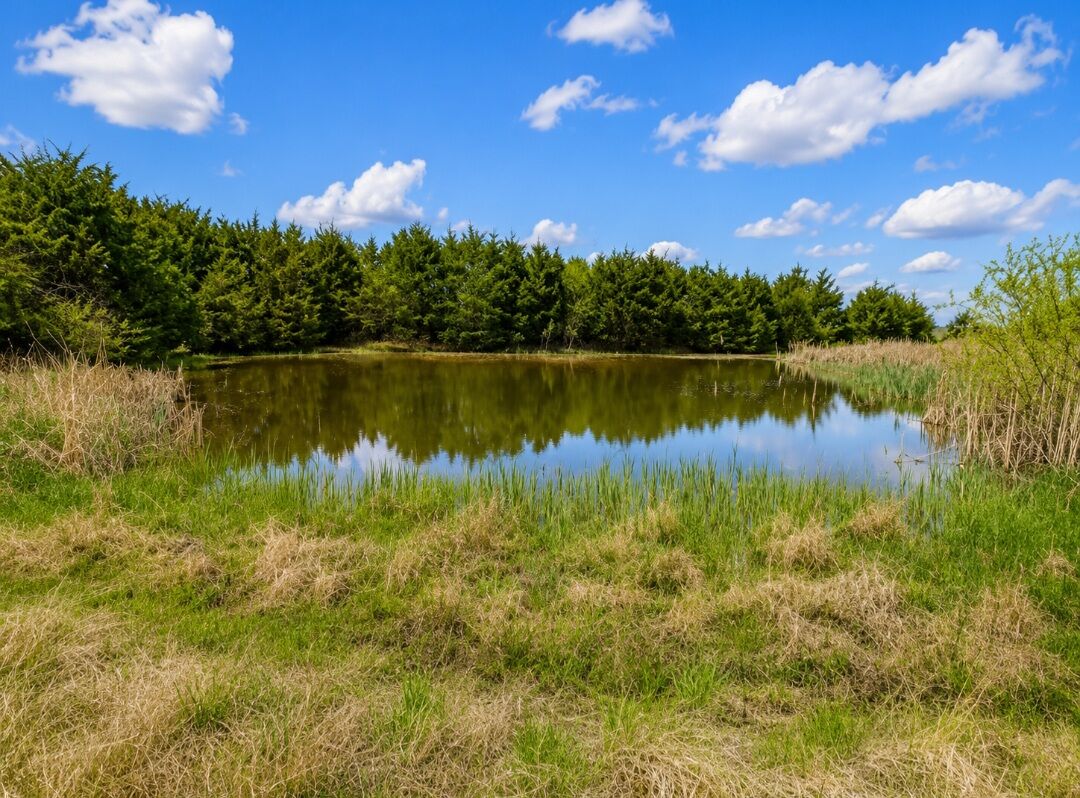Property Photo: Bob Crouch OK 74840