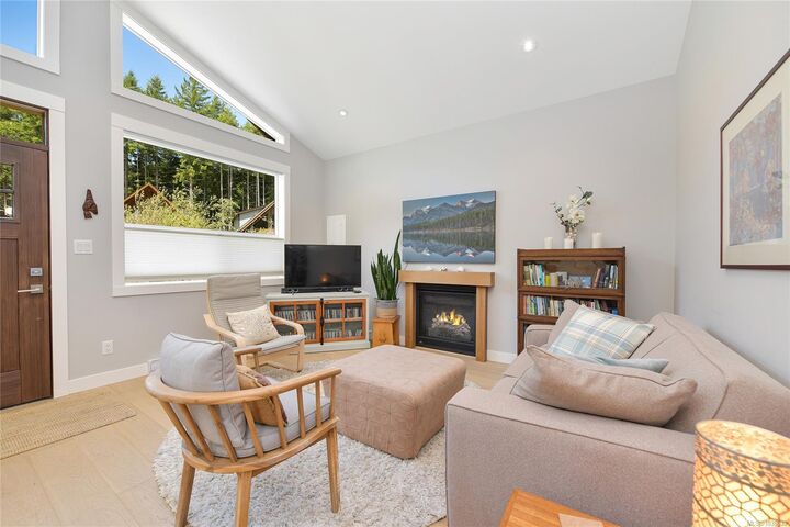 Property Photo: 3822 Trailhead Dr BC V9Z 1L1