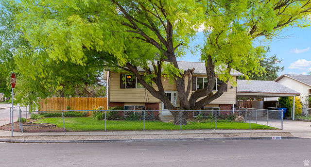 Property Photo:  6190 S Country Hills Dr  UT 84129 
