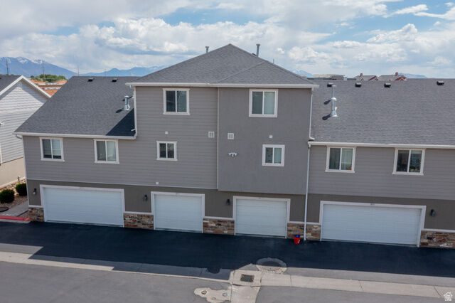 Property Photo:  748 E 125 N  UT 84059 