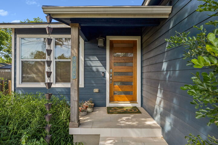 Property Photo:  4608 Wally Avenue  TX 78721 