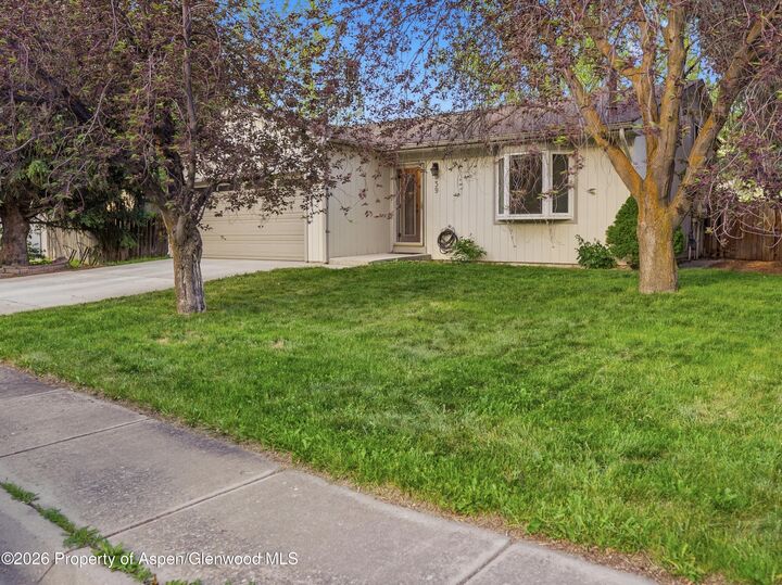 Property Photo:  39 Coyote Circle  CO 81623 
