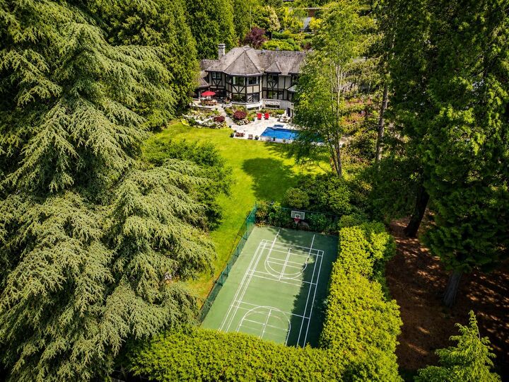Property Photo: 2980 Palmerston Avenue BC V7V 2X3