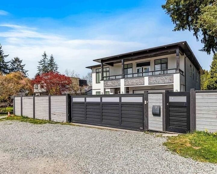 Property Photo: 24531 Dewdney Trunk Road BC V4R 1W9