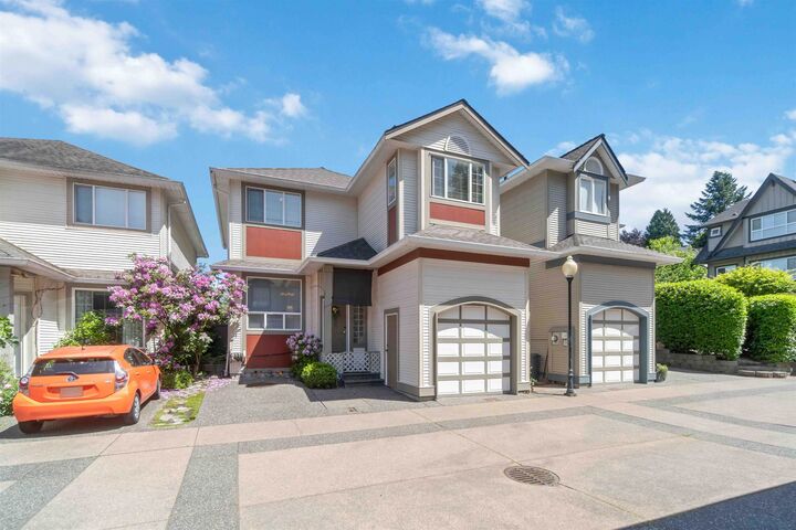 2125 Clarke Street 7 — photo 1