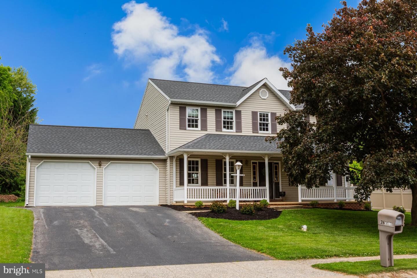 Property Photo:  26 Apricot Avenue  PA 17540 
