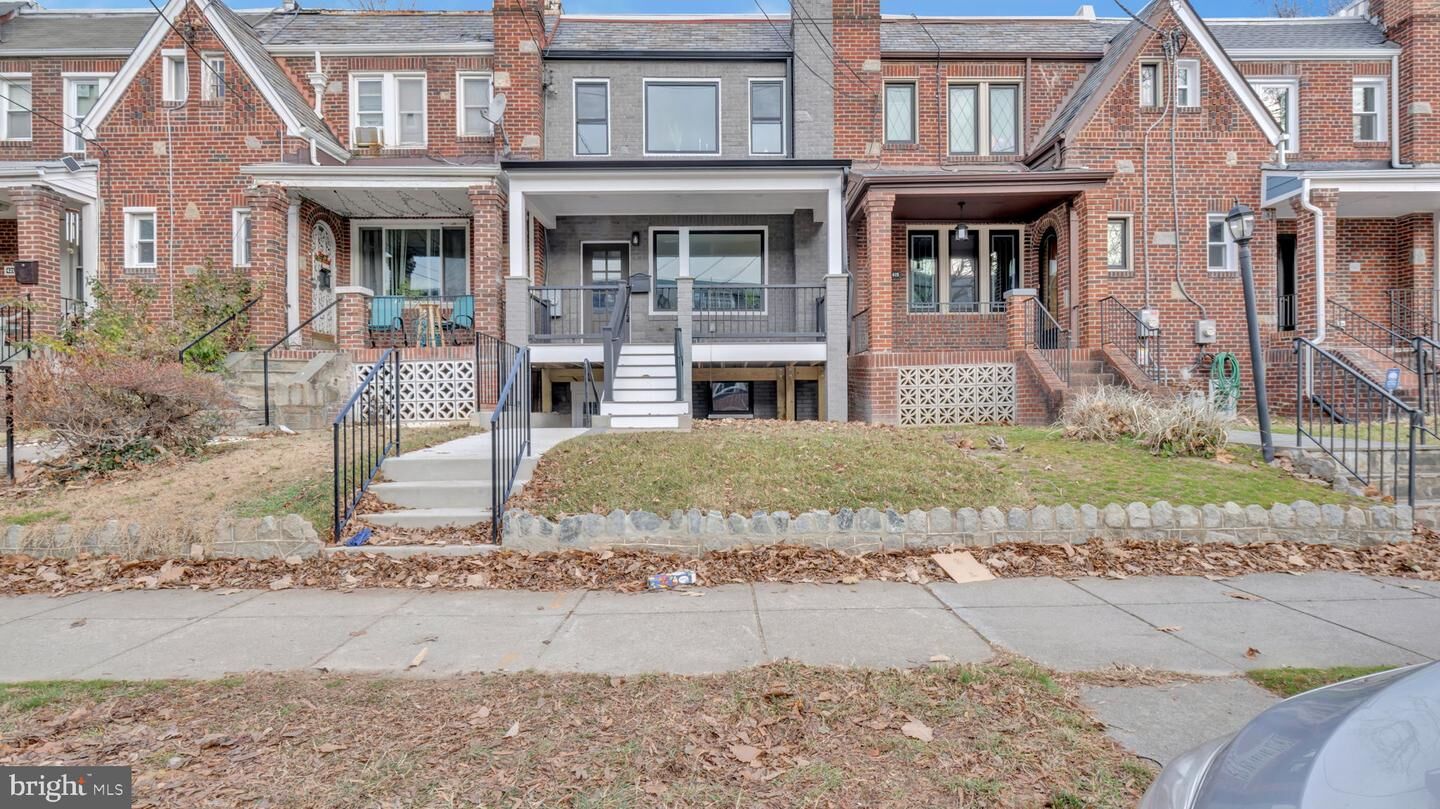 Property Photo:  417 Ingraham Street NW  DC 20011 