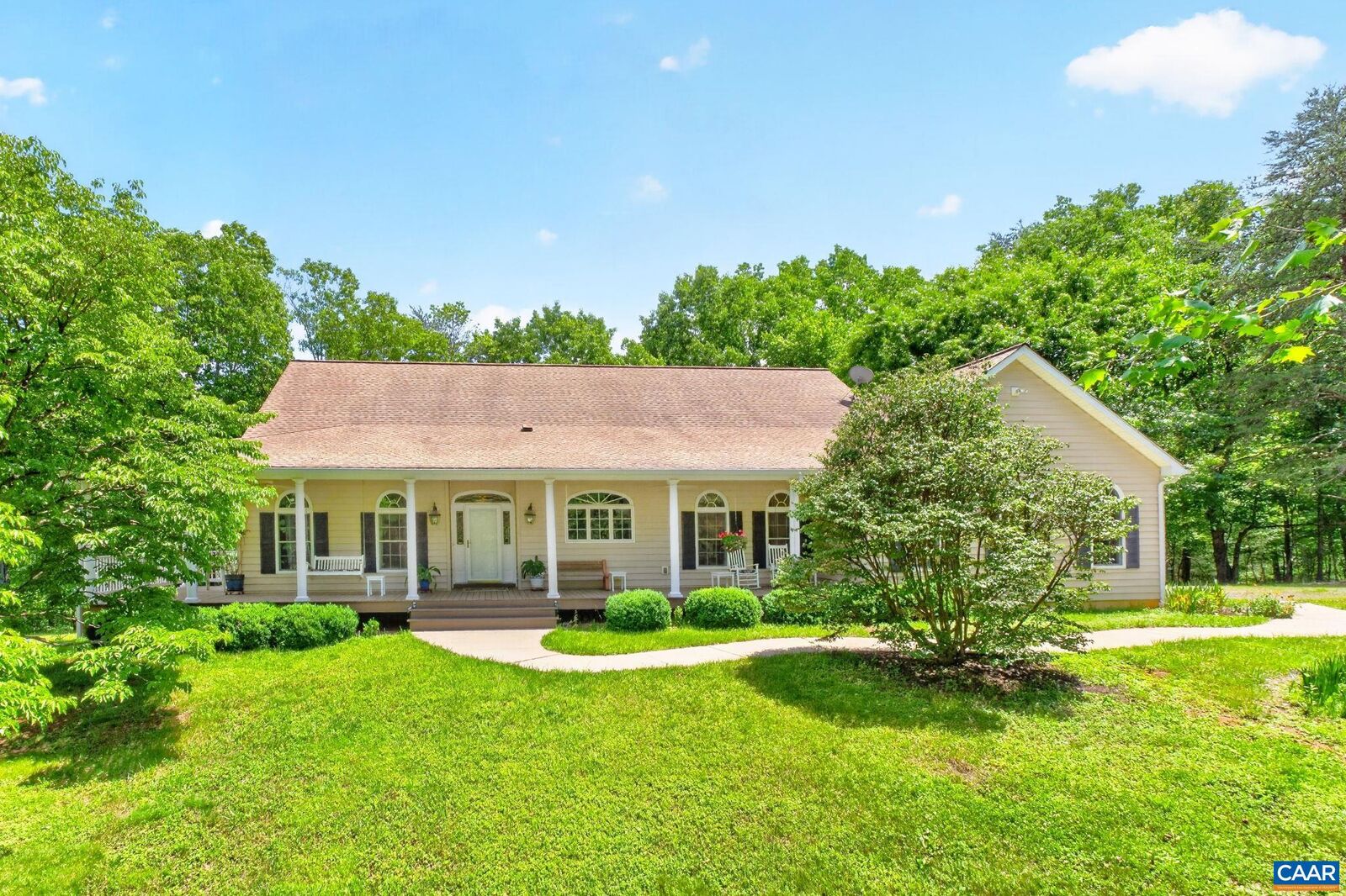 Property Photo:  3403 Meadow Wood Ln  VA 22932 