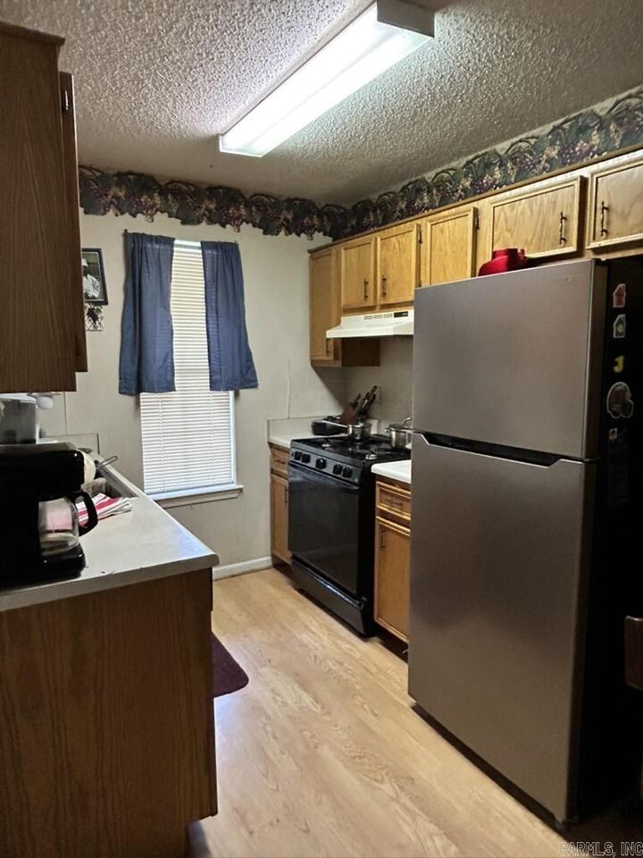 Property Photo: 1500 W 55th Street AR 72118