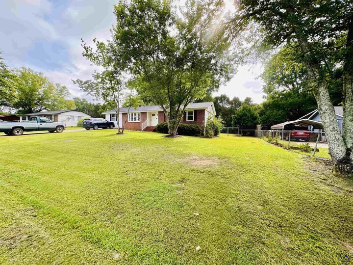Property Photo:  213 Hilltop Drive  GA 31069 