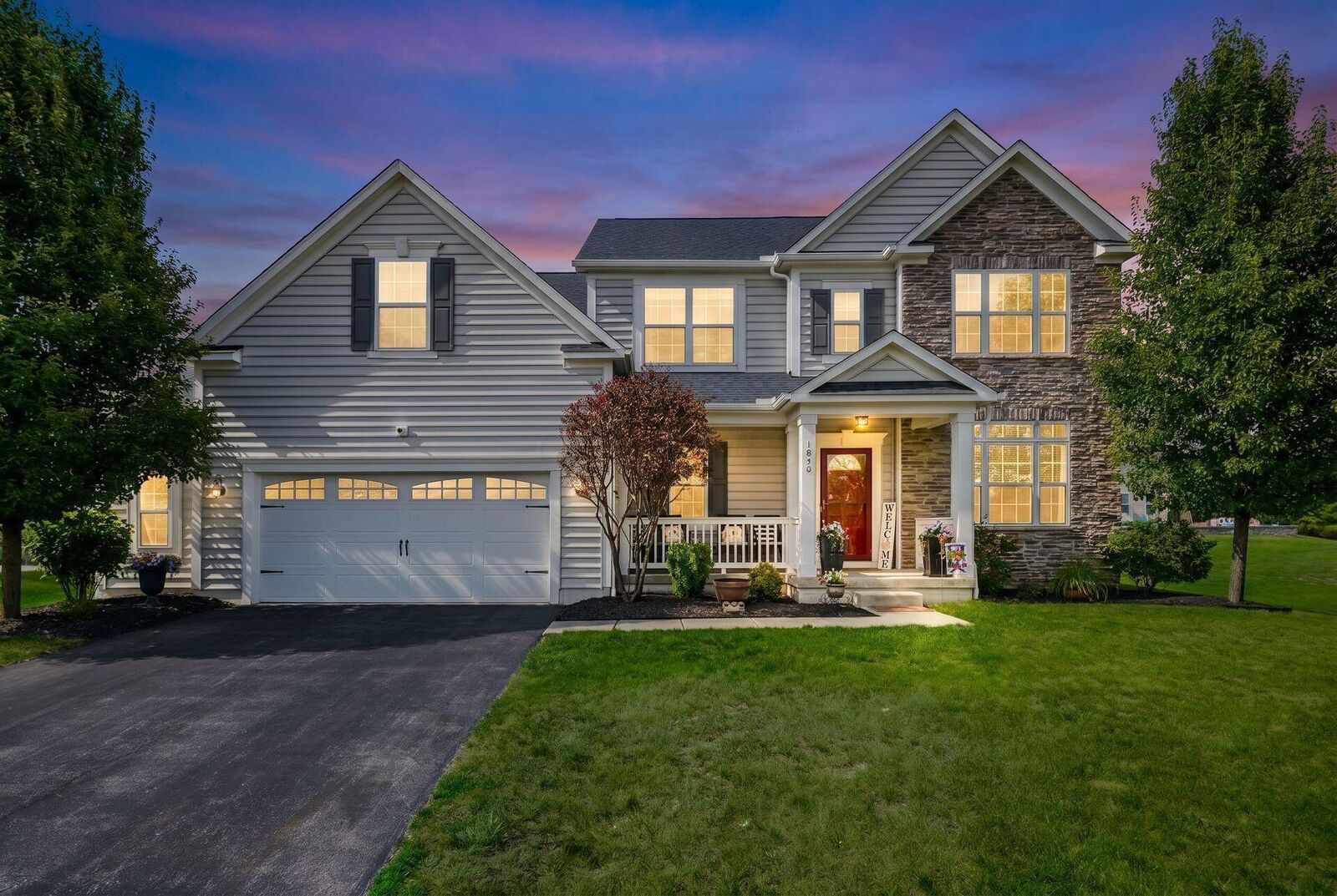 Property Photo:  1870 Southchase Court  OH 43123 