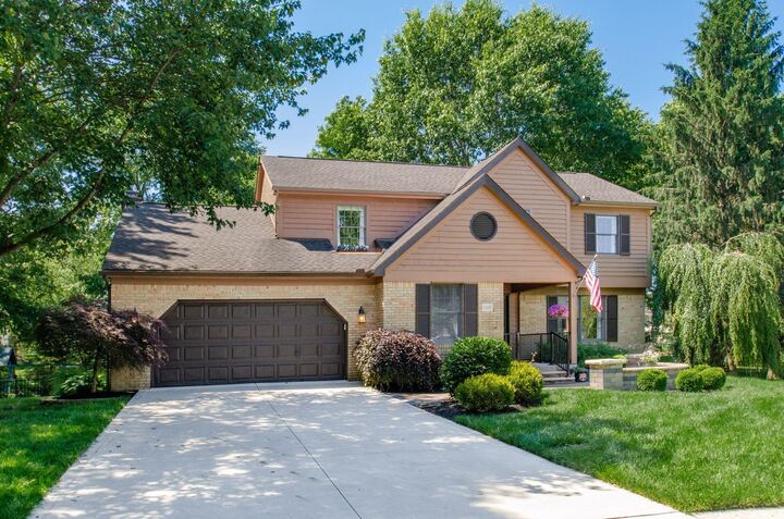 Property Photo: 1107 Riva Place OH 43230