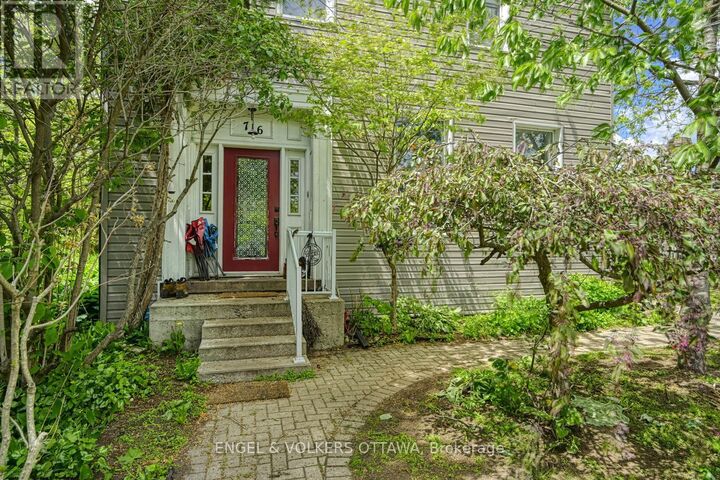 Property Photo:  716 King Street West  ON K0E 1T0 