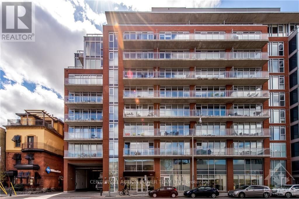 Property Photo: 354 Gladstone Avenue 411 ON K2P 0R4