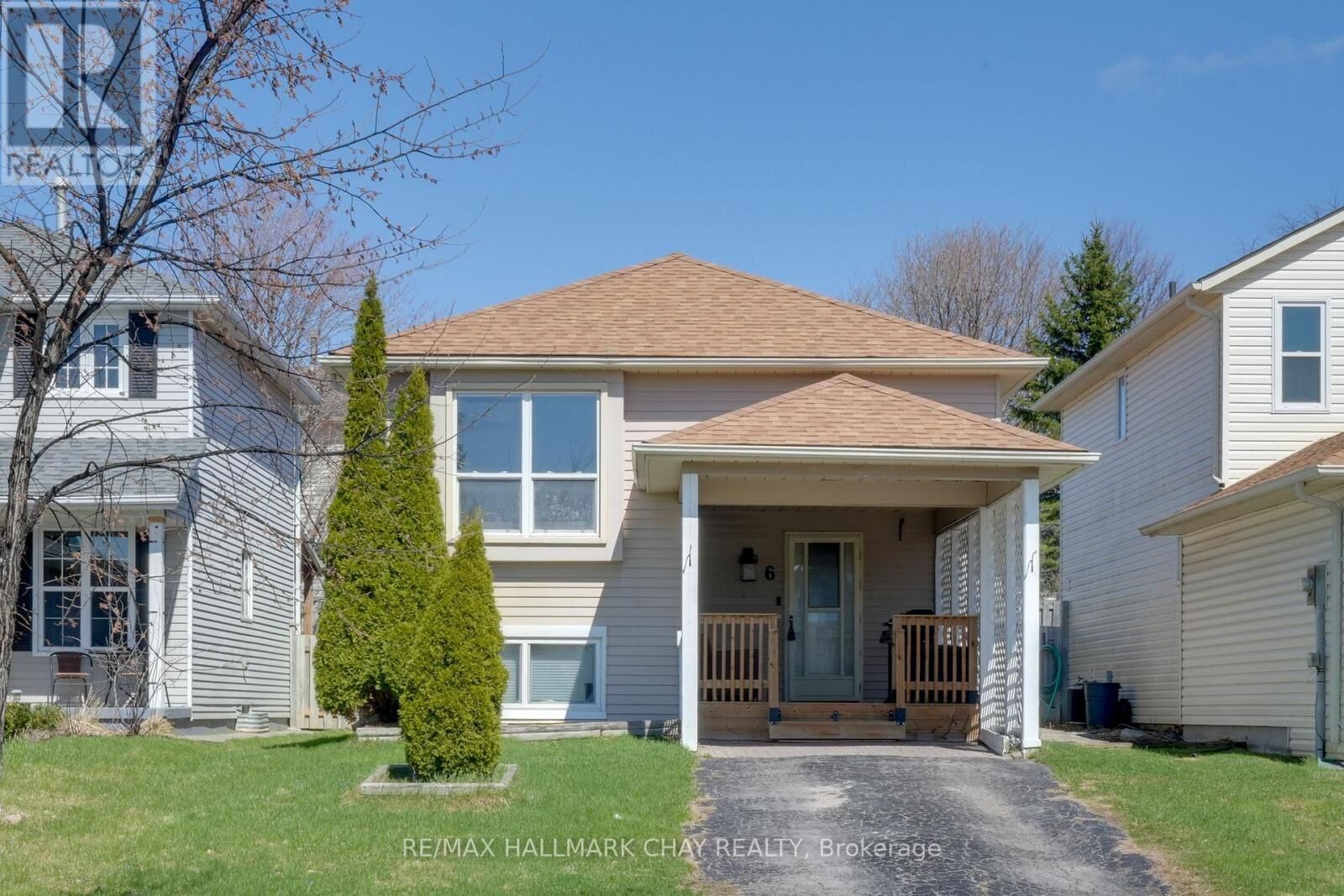 Property Photo:  6 D'Ambrosio Drive  ON L4N 6V5 