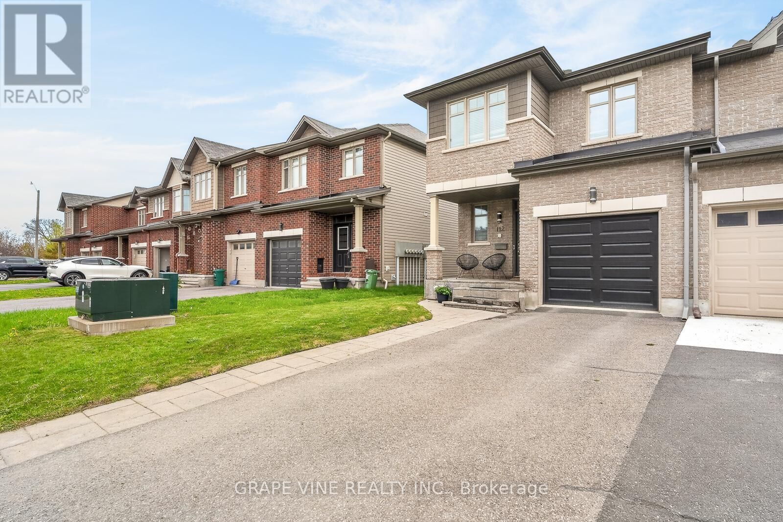 Property Photo:  112 Hawkshaw Crescent  ON K2J 0J6 