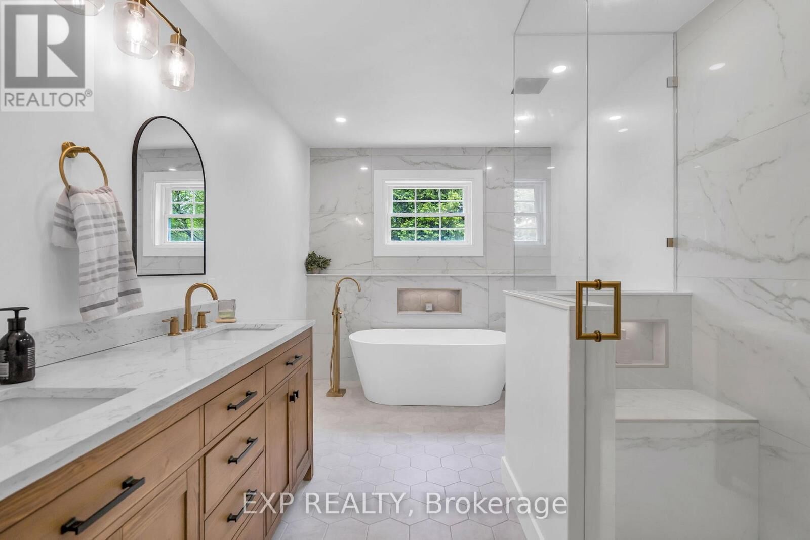 Property Photo: 89 River Street ON L0E 1R0