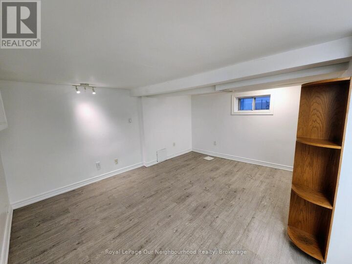 Property Photo: 225 Fourth Avenue Lower ON L1H 3L6
