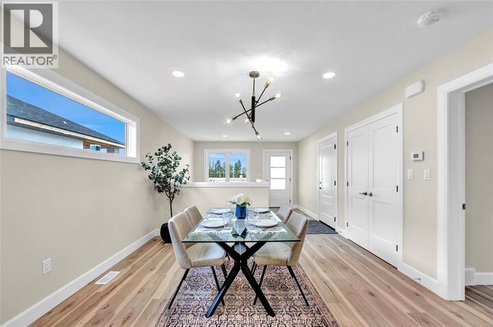 Property Photo:  240 Ironwood Trail  ON N7M 0V6 