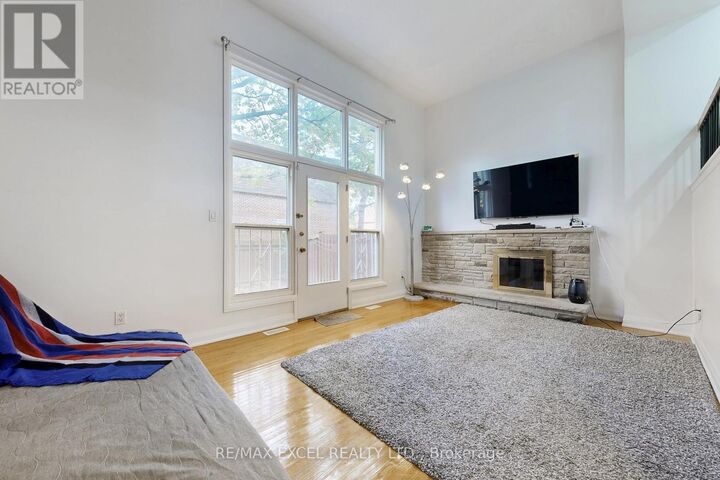 Property Photo: 10 Crockamhill Drive ON M1S 3H1