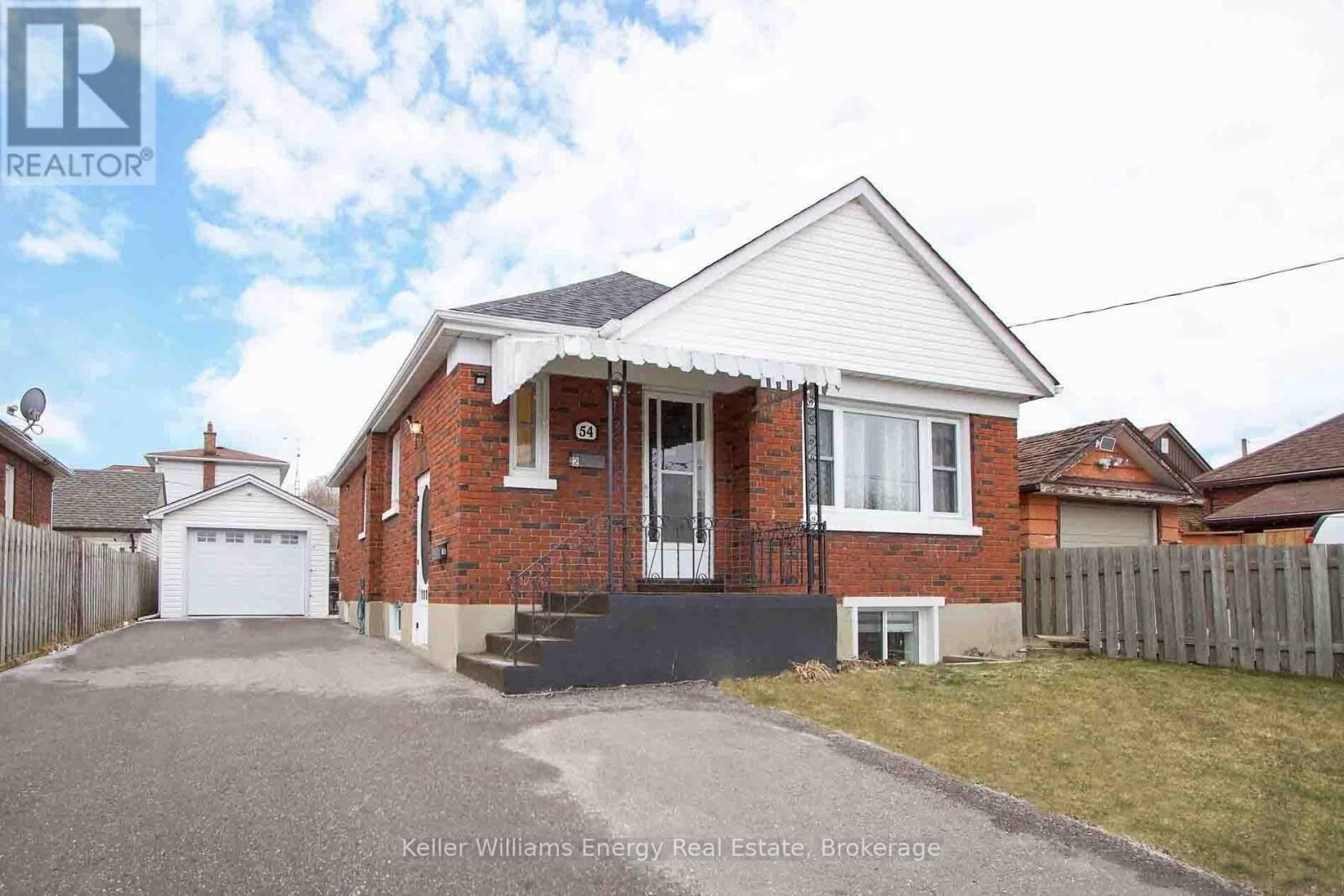 Property Photo: 54 Chadburn Street Main ON L1H 5T8