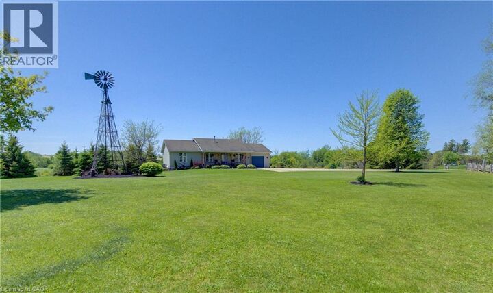Property Photo: 44555 Harriston Road ON N0G 1X0