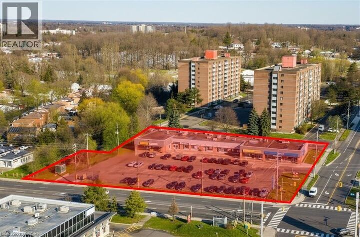 Photo de la propriété: 90 Weber Street North ON N2J 3G8