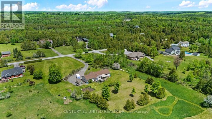 Property Photo: 209 Lonsberry Lane ON K0L 2A0