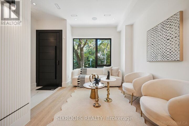 Property Photo: 44A Alcina Avenue ON M6G 2E8